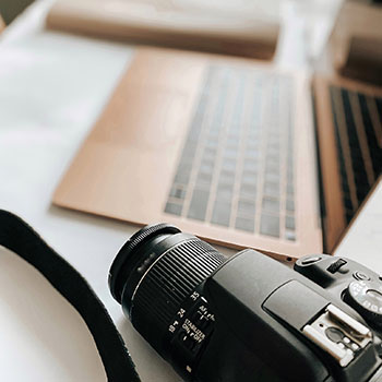 灵异目击：向日葵视频成为焦点 · 档案8854